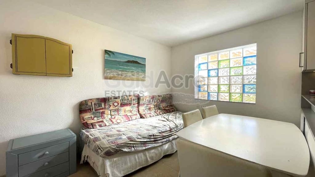 1 bedroom Apartment for sale in Corralejo with pool - € 249,000 (Ref: 9880481)