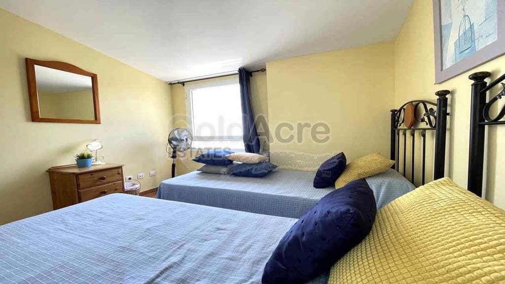 2 bedroom Apartment for sale in Corralejo with pool garage - € 259,000 (Ref: 9880482)