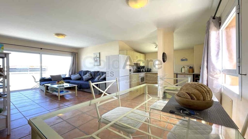 2 bedroom Apartment for sale in Corralejo with pool garage - € 259,000 (Ref: 9880482)