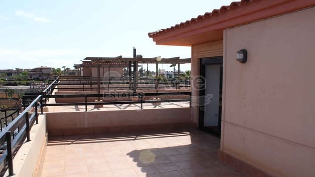 2 soveværelse Villa til salg i Majanicho, La Oliva med swimmingpool - € 220.000 (Ref: 9886377)