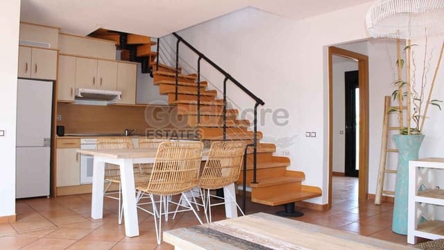 2 soveværelse Villa til salg i Majanicho, La Oliva med swimmingpool - € 220.000 (Ref: 9886377)