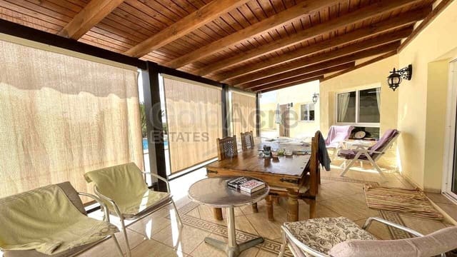 2 soveværelse Villa til salg i Tindaya, La Oliva med swimmingpool garage - € 515.000 (Ref: 9912373)