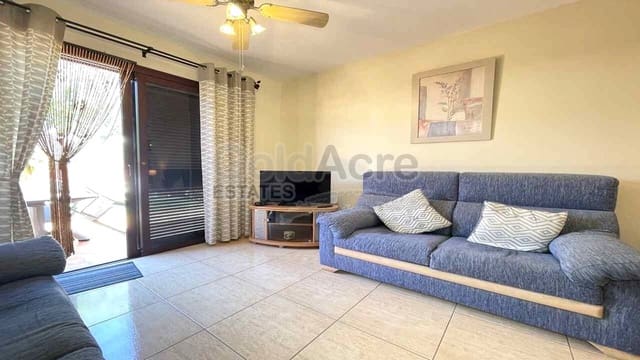 2 Zimmer Villa zu verkaufen in Corralejo, La Oliva mit Pool Garage - 255.000 € (Ref: 9912374)