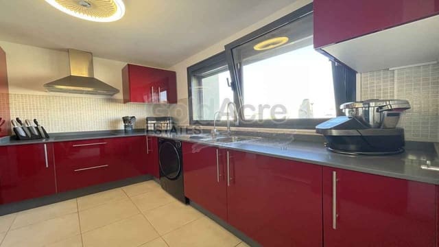 2 soveværelse Villa til salg i Caleta de Fuste, Antigua med swimmingpool - € 349.000 (Ref: 9912375)