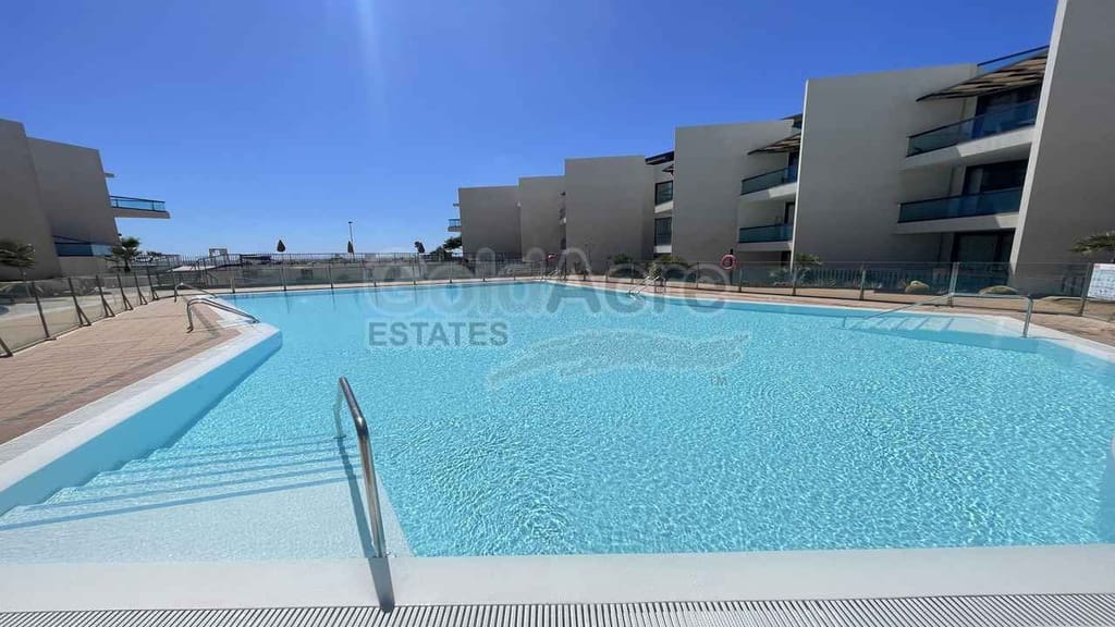 2 Zimmer Apartment zu verkaufen in El Cotillo mit Pool Garage - 399.000 € (Ref: 9915132)
