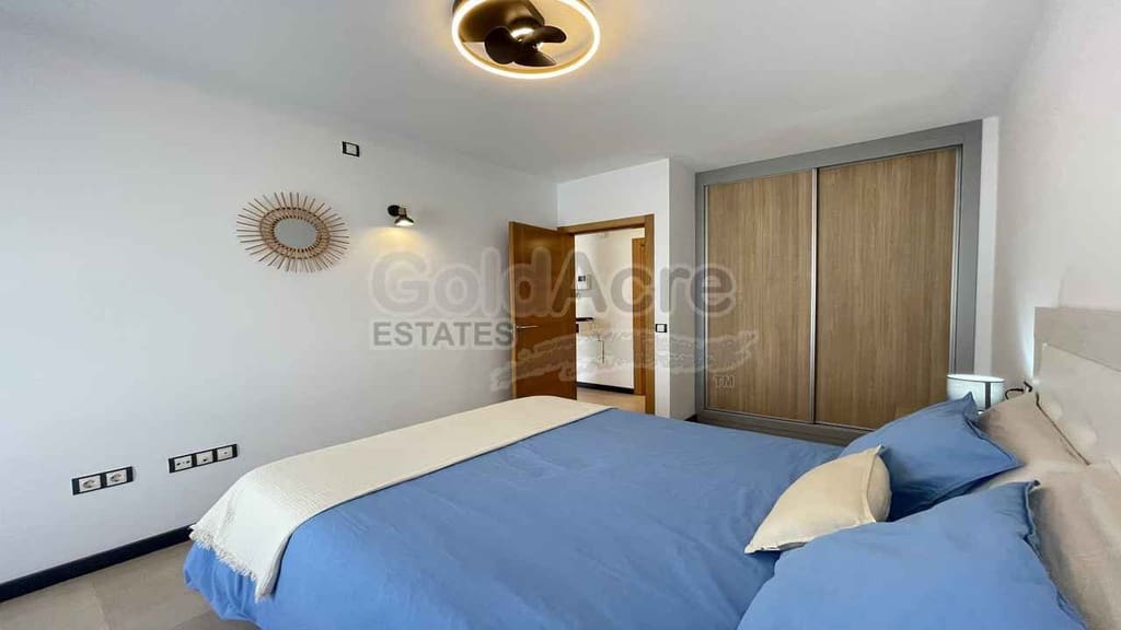 2 Zimmer Apartment zu verkaufen in El Cotillo mit Pool Garage - 399.000 € (Ref: 9915132)