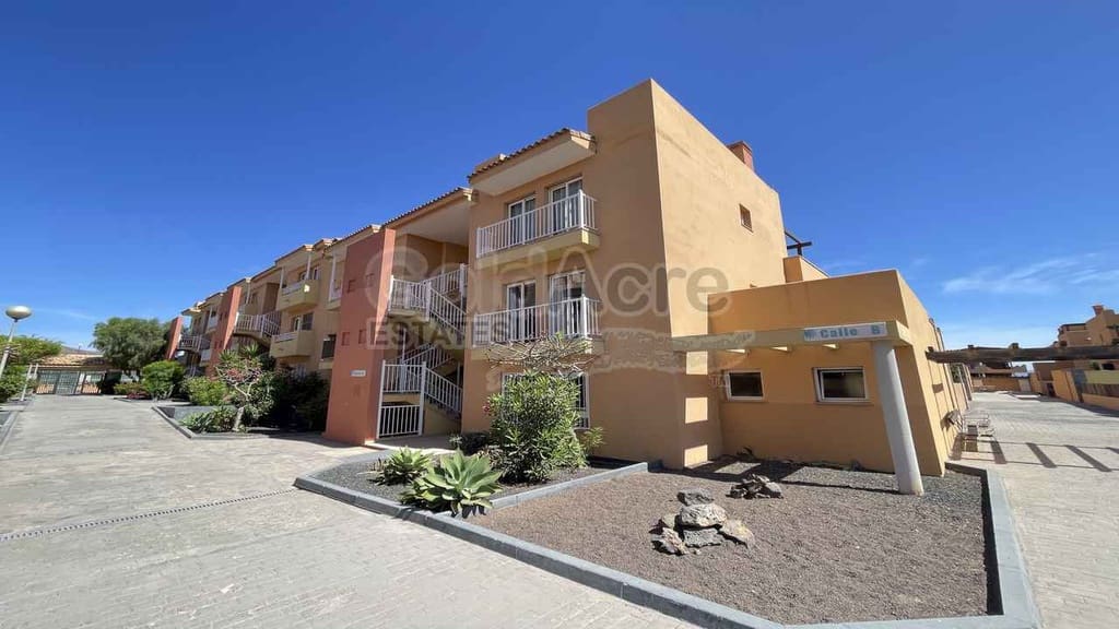 2 chambre Appartement à vendre à Corralejo avec piscine garage - 249 000 € (Ref: 9926601)