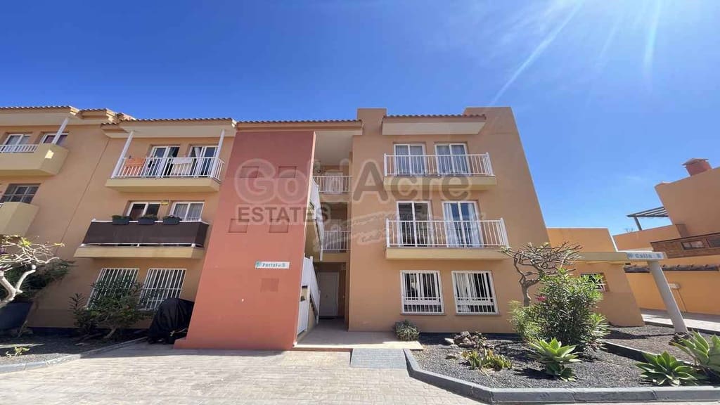 2 chambre Appartement à vendre à Corralejo avec piscine garage - 249 000 € (Ref: 9926601)