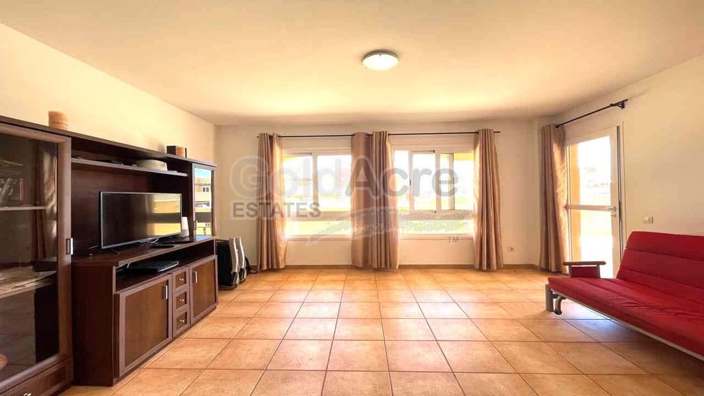 2 chambre Appartement à vendre à Corralejo avec piscine garage - 249 000 € (Ref: 9926601)
