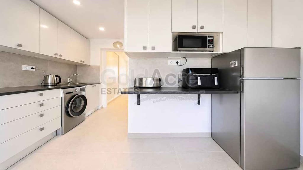 1 bedroom Apartment for sale in Costa de Antigua with pool - € 125,000 (Ref: 9965996)