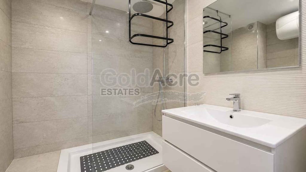 1 bedroom Apartment for sale in Costa de Antigua with pool - € 125,000 (Ref: 9965996)
