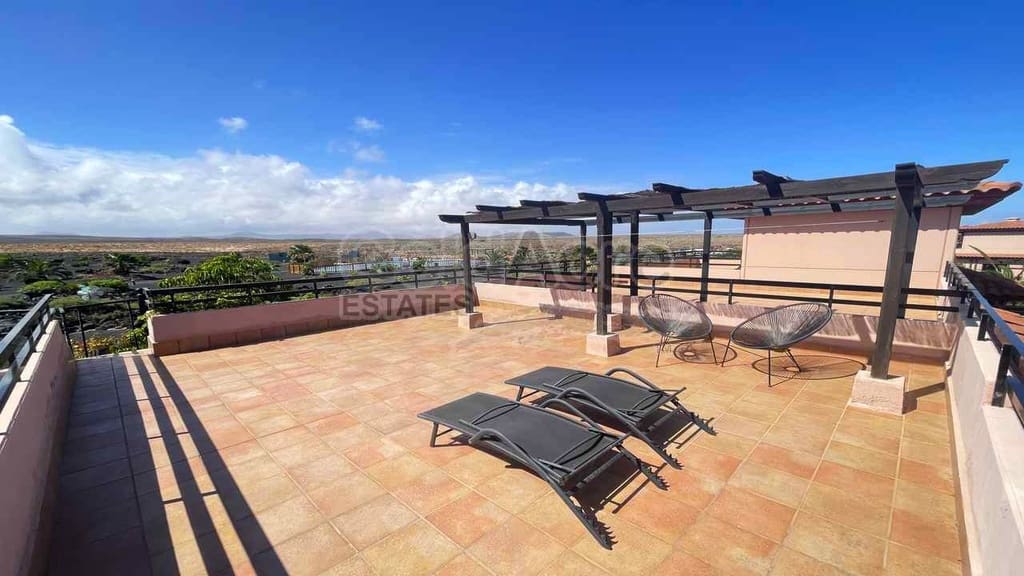 1 slaapkamer Villa te koop in Majanicho met zwembad - € 199.000 (Ref: 9965997)