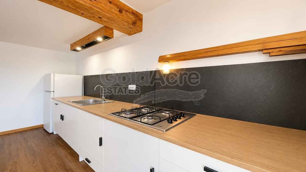 4 bedroom Villa for sale in Tindaya - € 450,000 (Ref: 9979396)