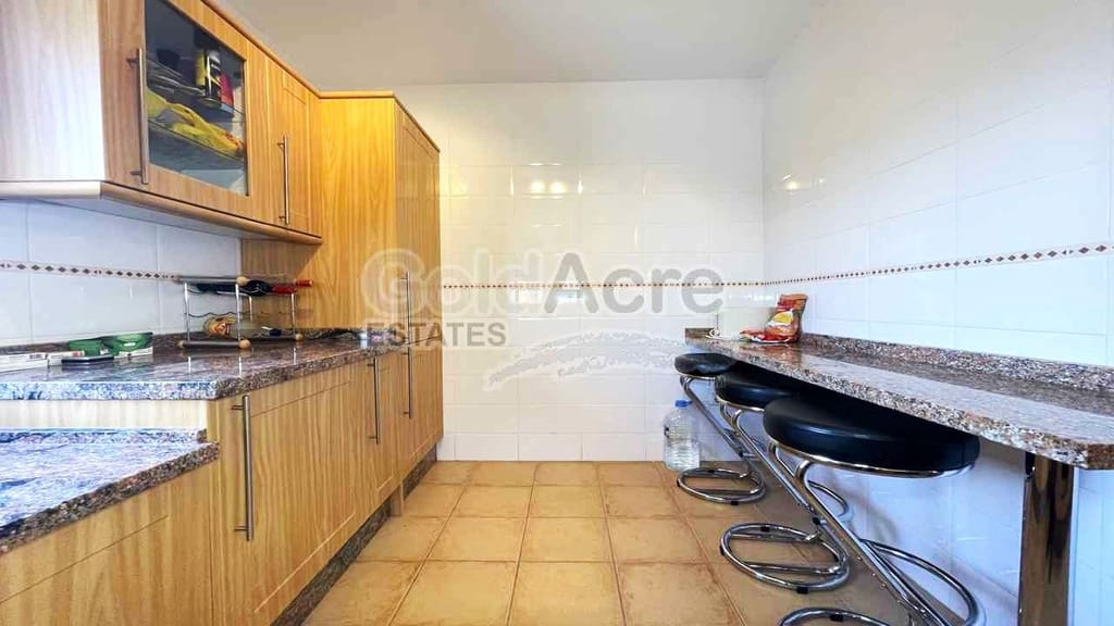 3 bedroom Villa for sale in La Oliva with pool garage - € 295,000 (Ref: 9979397)