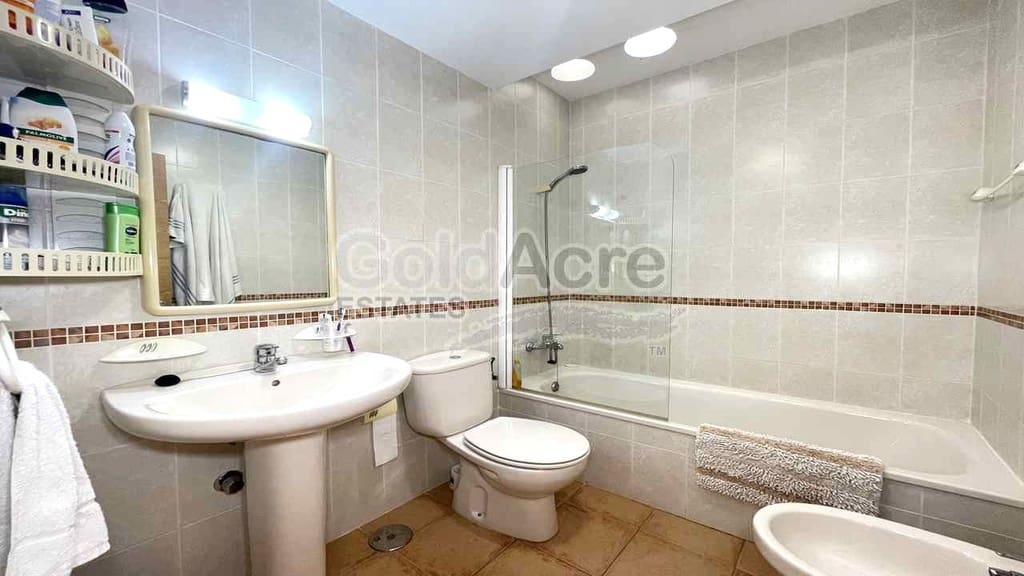 3 bedroom Villa for sale in La Oliva with pool garage - € 295,000 (Ref: 9979397)