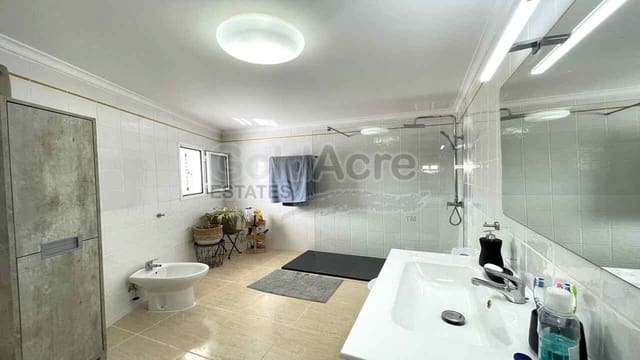 3 Zimmer Apartment zu verkaufen in La Oliva mit Garage - 205.000 € (Ref: 9986225)