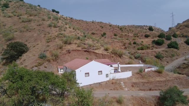 3 sovrum Finca/Hus på landet till salu i Alora - 199 000 € (Ref: 10009323)