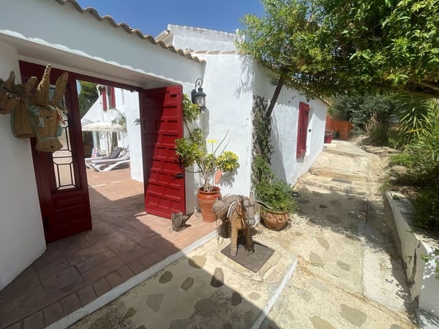 7 sovrum Gästhus/B & B till salu i Villanueva de la Concepcion med pool garage - 849 000 € (Ref: 10031068)