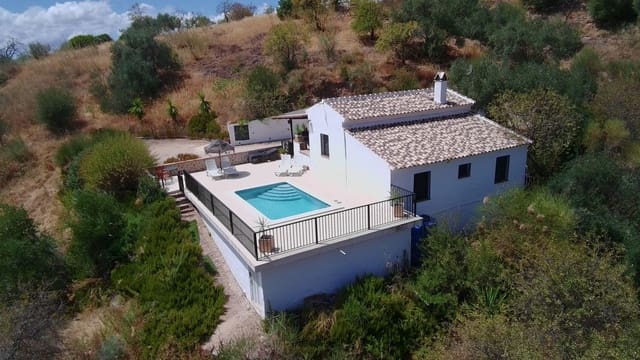 2 camera da letto Finca/Casa di Campagna in vendita in Villanueva de la Concepcion con piscina - 235.000 € (Rif: 10034467)