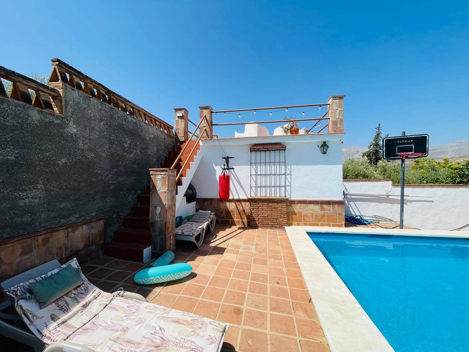 3 sypialnia Finka/Dom wiejski na sprzedaż w Alora z basenem - 375 000 € (Ref: 10057558)