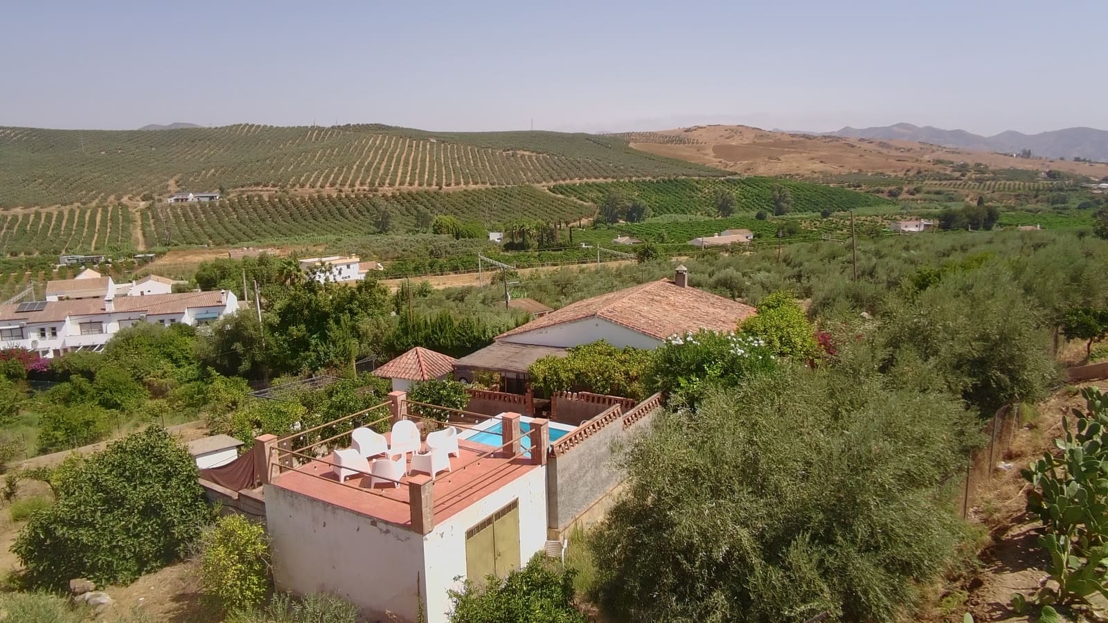 3 sypialnia Finka/Dom wiejski na sprzedaż w Alora z basenem - 375 000 € (Ref: 10057558)