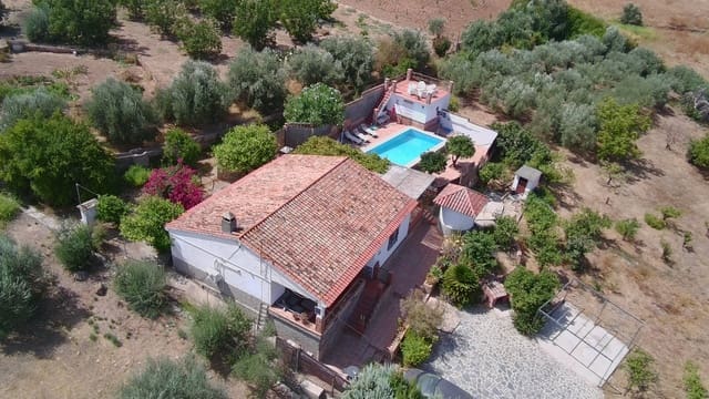 3 sypialnia Finka/Dom wiejski na sprzedaż w Alora z basenem - 375 000 € (Ref: 10057558)