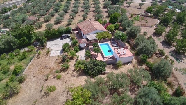 3 sypialnia Finka/Dom wiejski na sprzedaż w Alora z basenem - 375 000 € (Ref: 10057558)