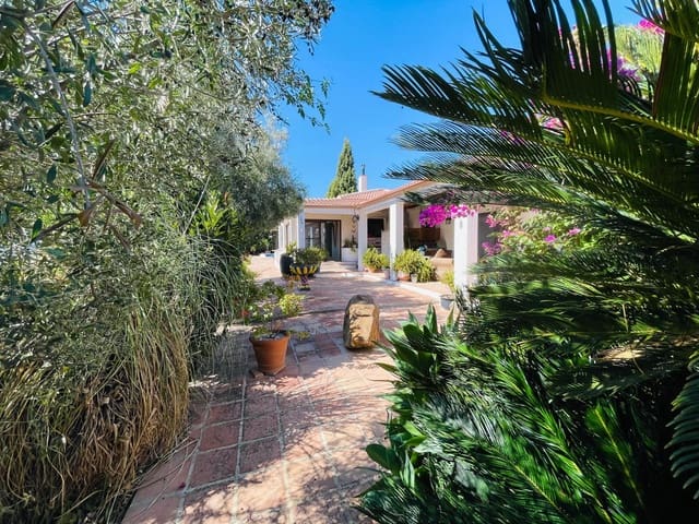 4 Zimmer Finca/Landgut zu verkaufen in Almogía mit Pool Garage - 469.000 € (Ref: 10136499)