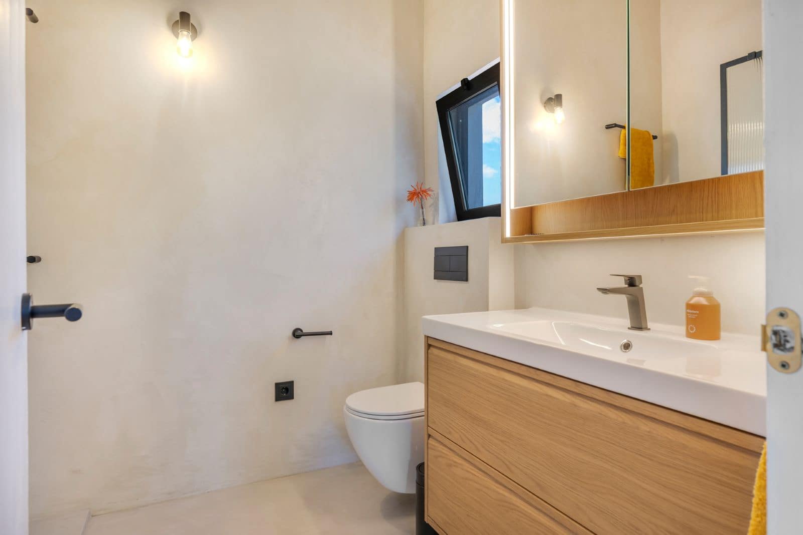 5 sypialnia Finka/Dom wiejski na sprzedaż w Alora z basenem garażem - 795 000 € (Ref: 10168798)