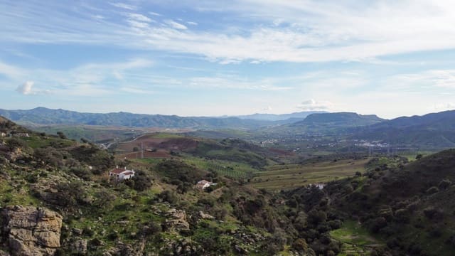 2 sypialnia Finka/Dom wiejski na sprzedaż w Alora - 225 000 € (Ref: 8697317)