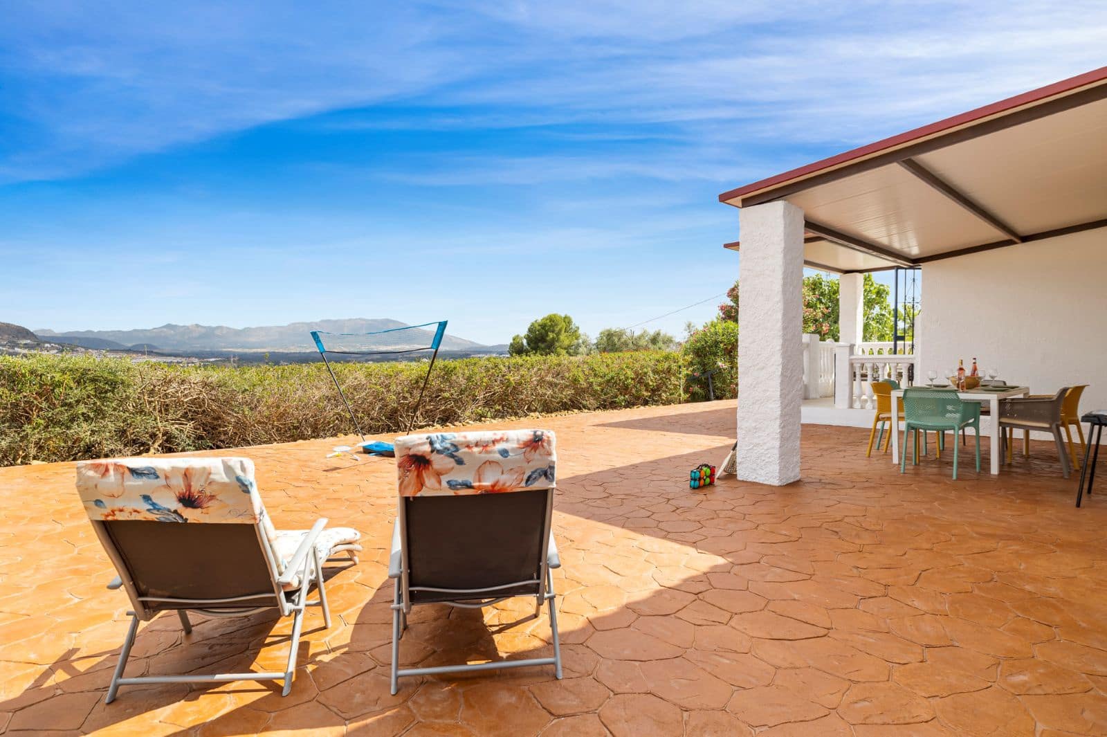 3 soveværelse Finca/Landehus til salg i Pizarra med swimmingpool garage - € 525.000 (Ref: 9050141)