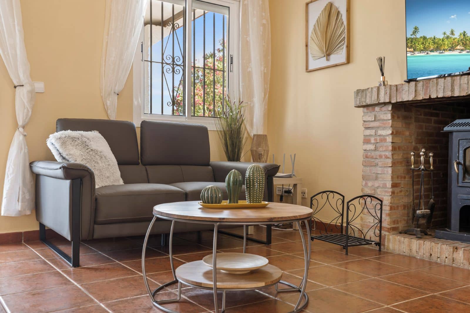 3 soveværelse Finca/Landehus til salg i Pizarra med swimmingpool garage - € 525.000 (Ref: 9050141)