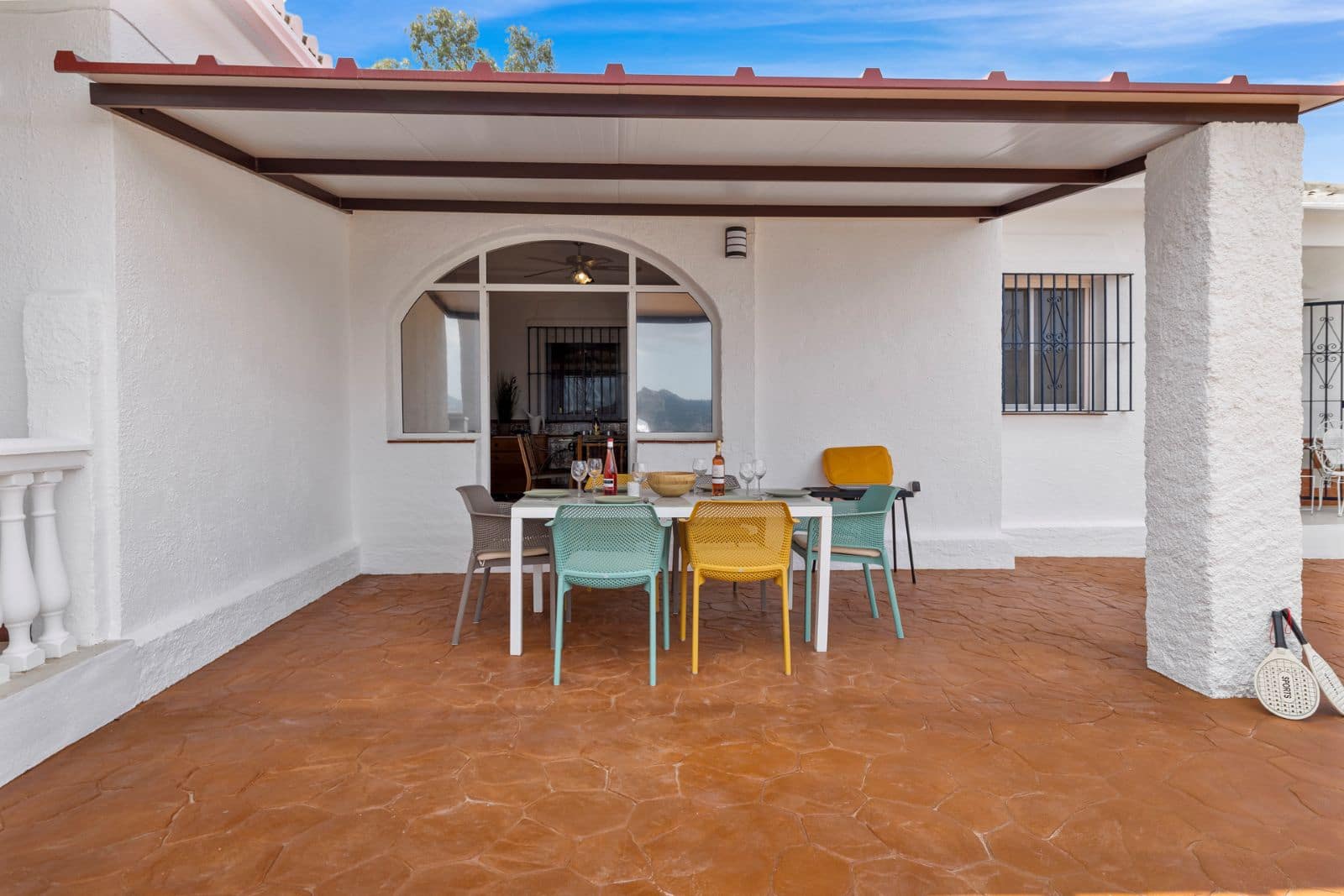 3 soveværelse Finca/Landehus til salg i Pizarra med swimmingpool garage - € 525.000 (Ref: 9050141)