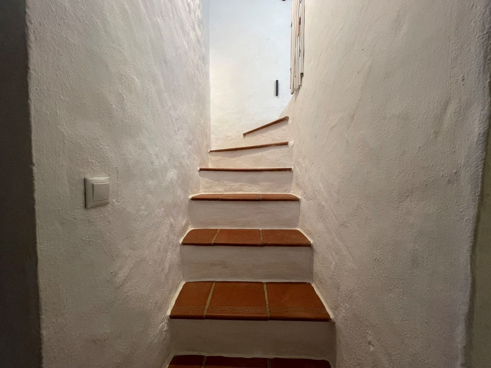 5 sypialnia Finka/Dom wiejski na sprzedaż w Alora z basenem garażem - 549 000 € (Ref: 9087631)