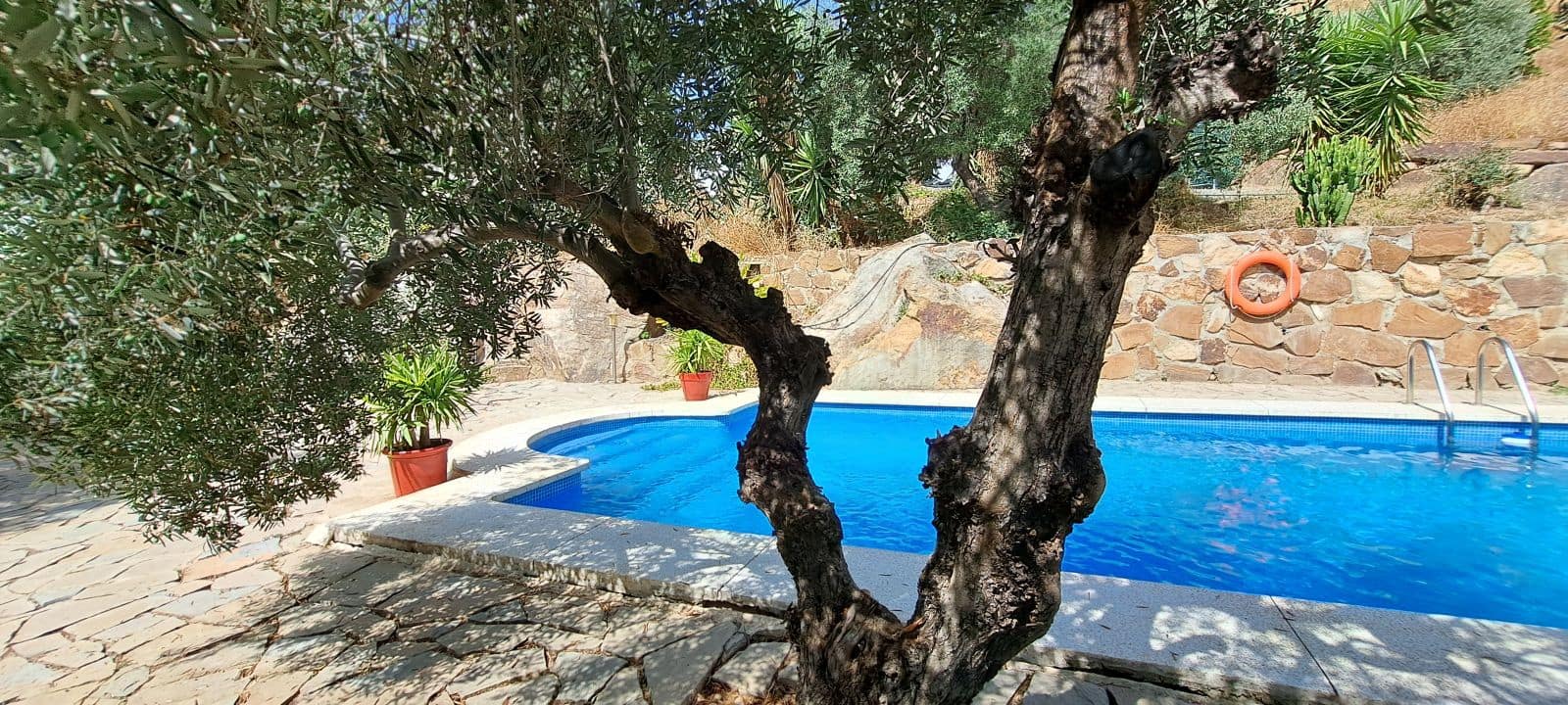 5 sypialnia Finka/Dom wiejski na sprzedaż w Alora z basenem garażem - 549 000 € (Ref: 9087631)