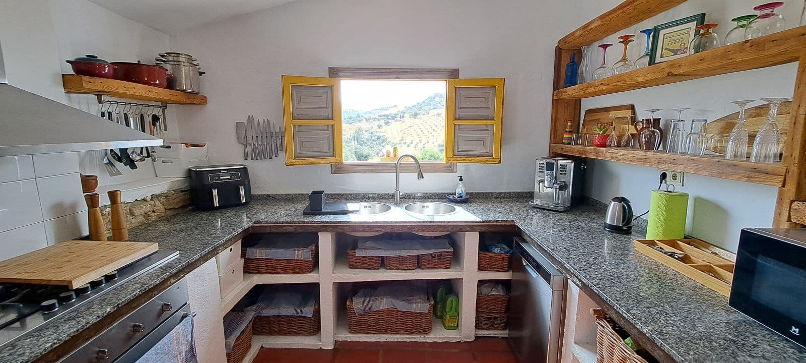 5 soveværelse Guesthouse/B & B til salg i Alora med swimmingpool garage - € 549.000 (Ref: 9097047)