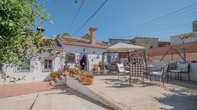 6 chambre Finca/Maison de Campagne à vendre à Villanueva de la Concepcion avec piscine garage - 299 500 € (Ref: 9200815)