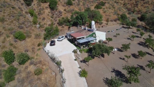 2 slaapkamer Finca/Landhuis te koop in Pizarra met zwembad - € 280.000 (Ref: 9229913)