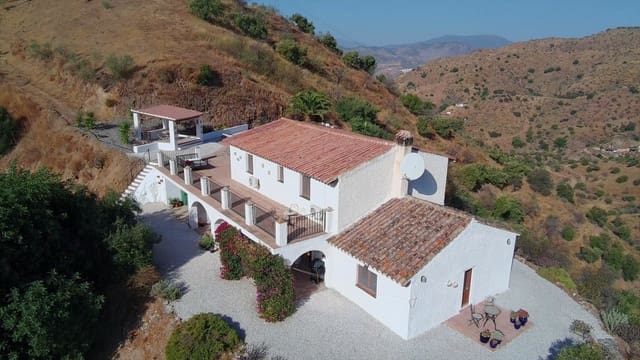 4 soverom Finca/Herregård til salgs i Alora med svømmebasseng garasje - € 399 000 (Ref: 9314238)