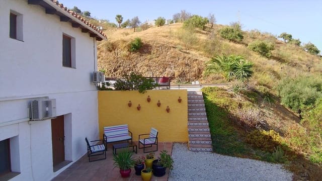 4 soverom Finca/Herregård til salgs i Alora med svømmebasseng garasje - € 399 000 (Ref: 9314238)