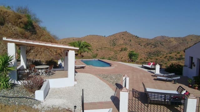 4 soverom Finca/Herregård til salgs i Alora med svømmebasseng garasje - € 399 000 (Ref: 9314238)