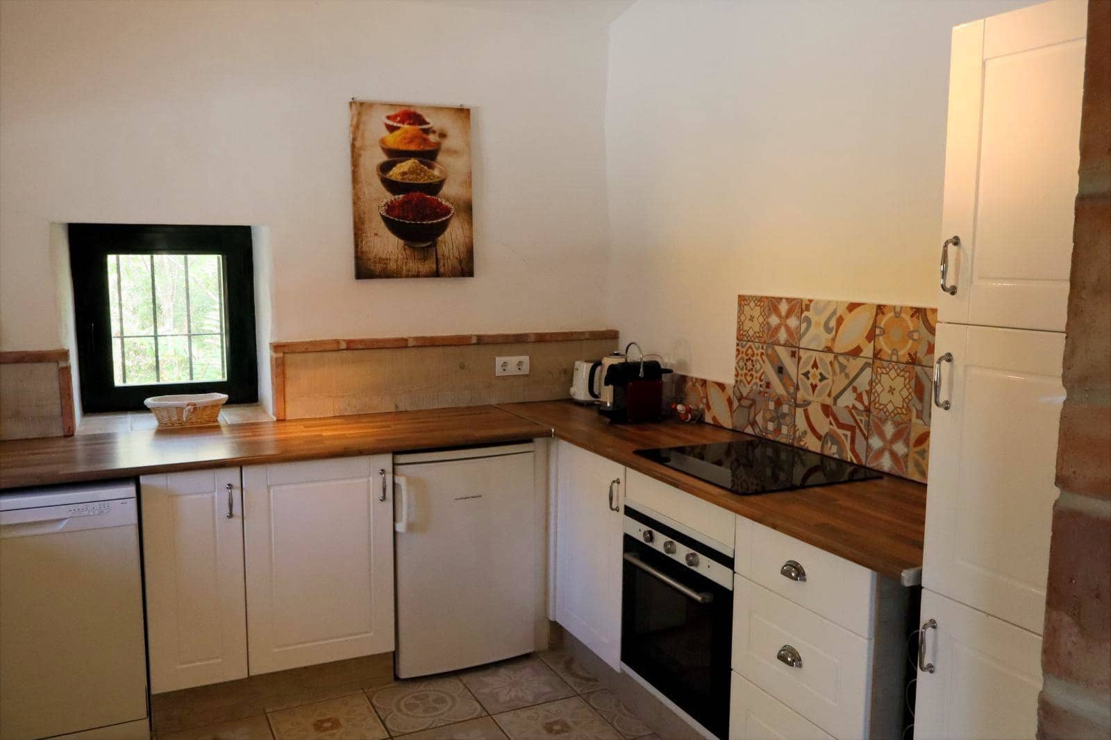 2 makuuhuone Omakotitalo myytävänä paikassa Alora mukana uima-altaan - 210 000 € (Ref: 9325549)