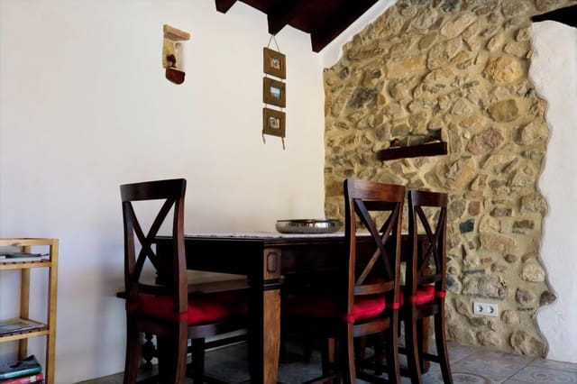 2 sypialnia Dom na sprzedaż w El Chorro, Alora z basenem - 210 000 € (Ref: 9325549)