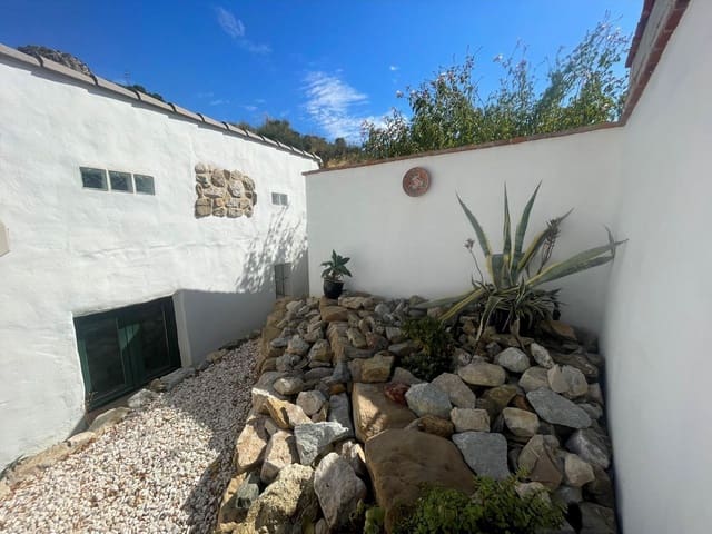 2 sypialnia Dom na sprzedaż w El Chorro, Alora z basenem - 210 000 € (Ref: 9325549)