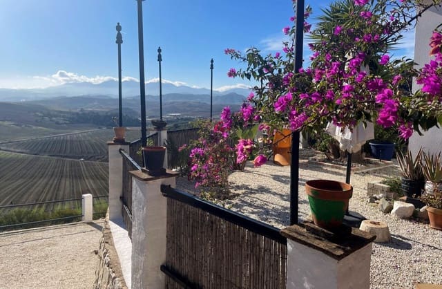 Finca/Casa Rural de 3 habitaciones en Cártama en venta con piscina garaje - 629.000 € (Ref: 9464959)