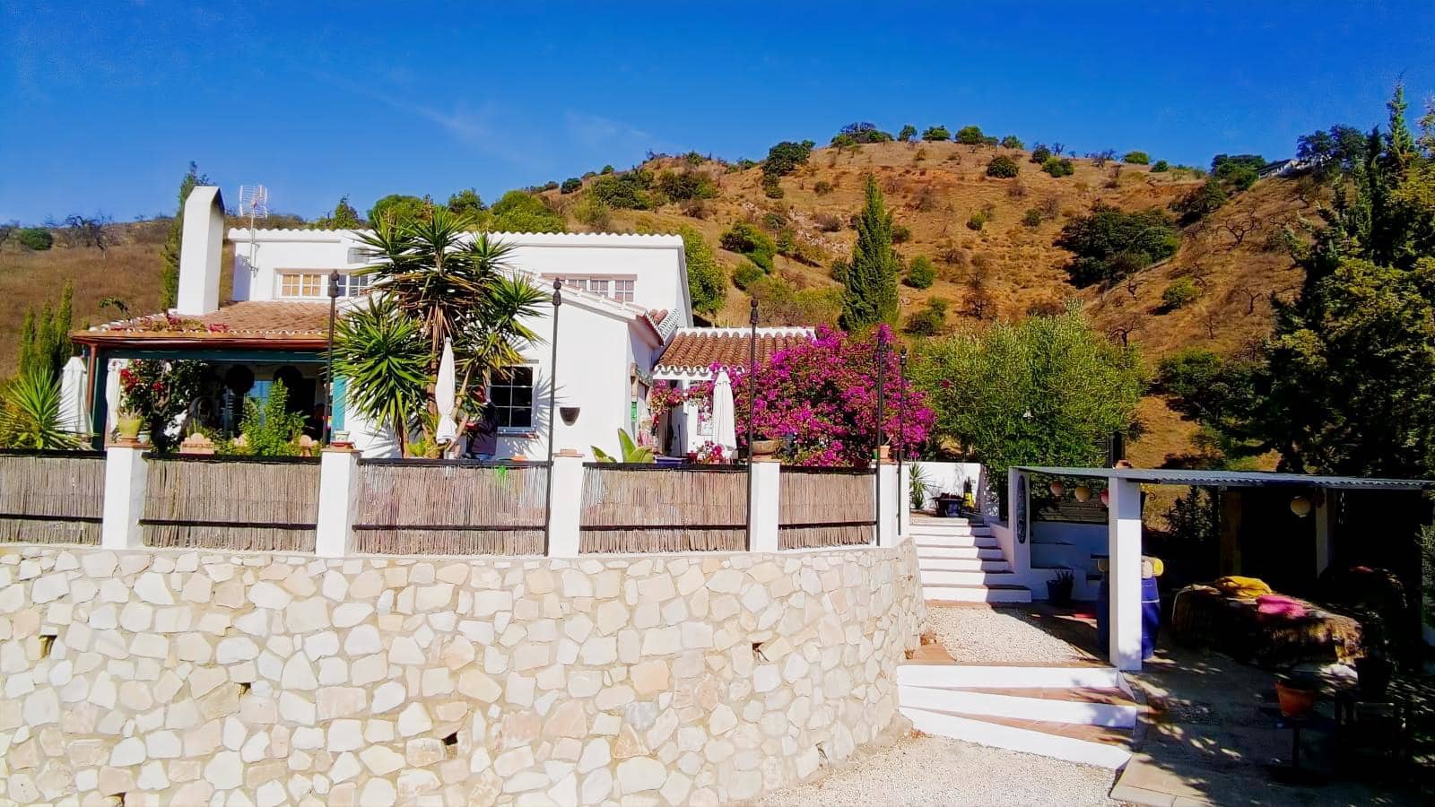 Finca/Casa Rural de 3 habitaciones en Cártama en venta con piscina garaje - 629.000 € (Ref: 9464959)