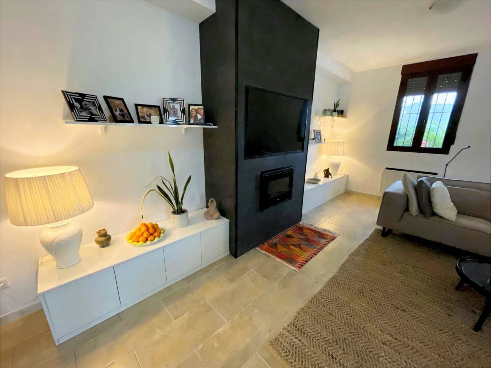 4 soveværelse Finca/Landehus til salg i Alora med swimmingpool garage - € 499.000 (Ref: 9685222)