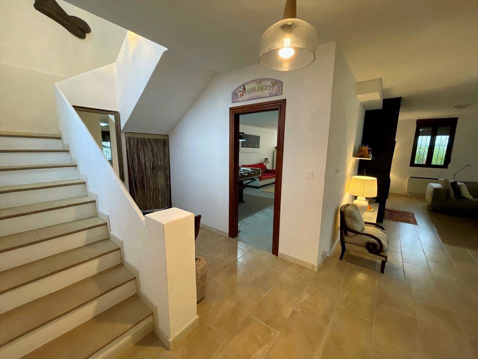 4 soveværelse Finca/Landehus til salg i Alora med swimmingpool garage - € 499.000 (Ref: 9685222)