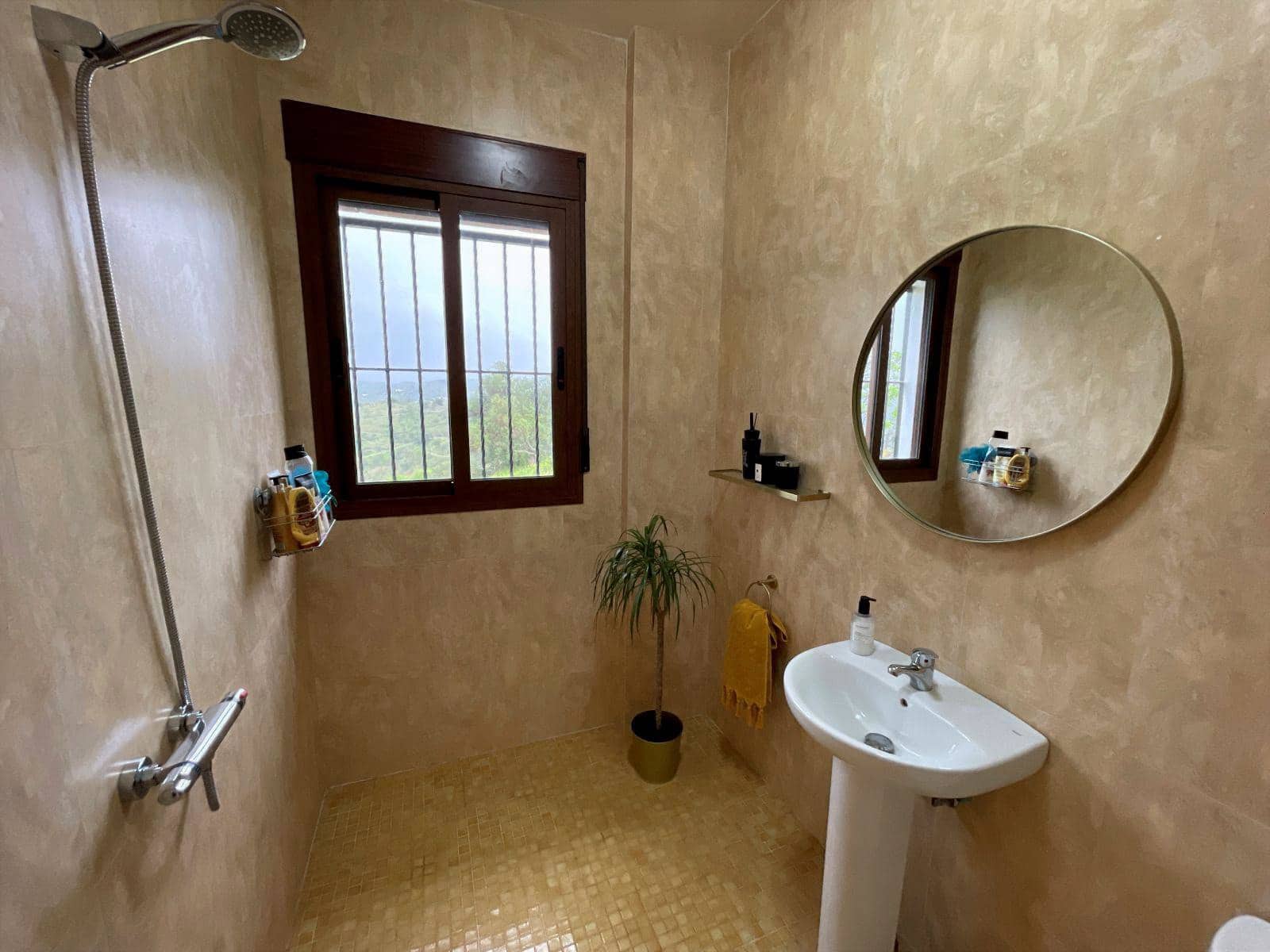 4 soveværelse Finca/Landehus til salg i Alora med swimmingpool garage - € 499.000 (Ref: 9685222)