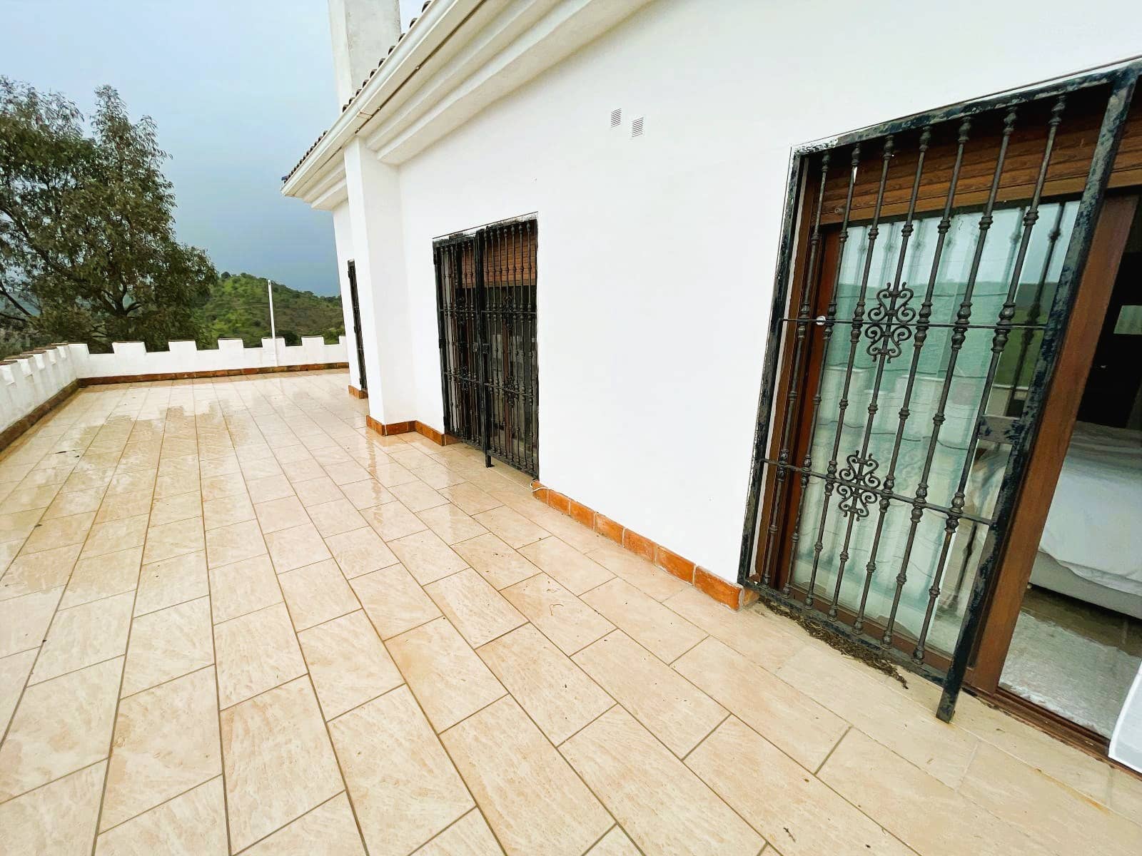 4 soveværelse Finca/Landehus til salg i Alora med swimmingpool garage - € 499.000 (Ref: 9685222)